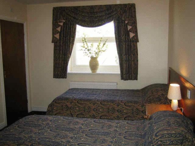 Baytree Guest house 2*